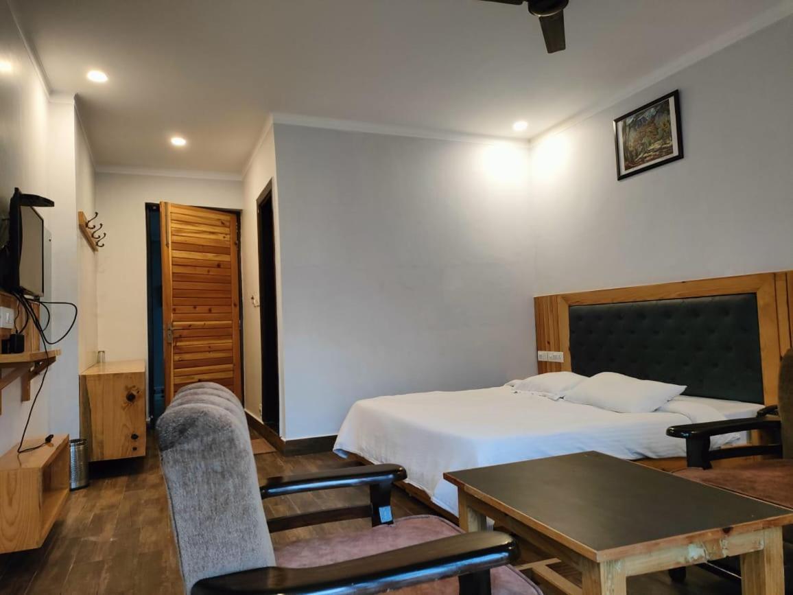 Slate House Hotel Dharamshala Exterior photo
